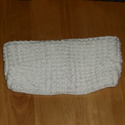 White bobbled headband handmade and sold by Longhaired Jewels