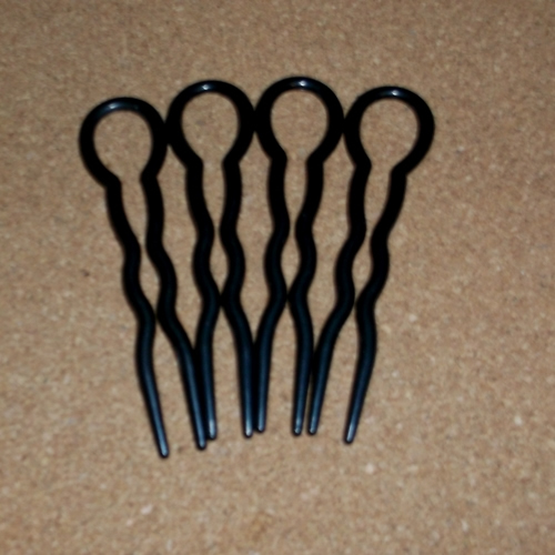 Acrylic hair pins supplied by Longhaired Jewels