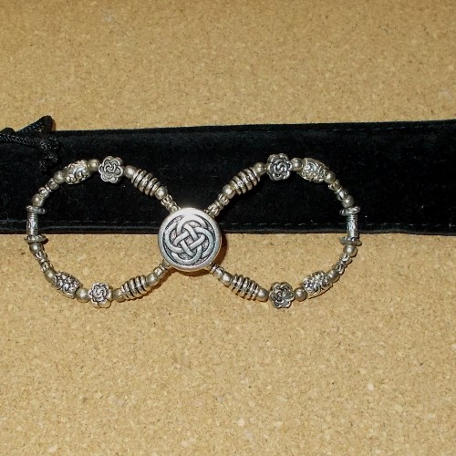 Plain and simple Infinity barrette made and supplied by Longhaired Jewels